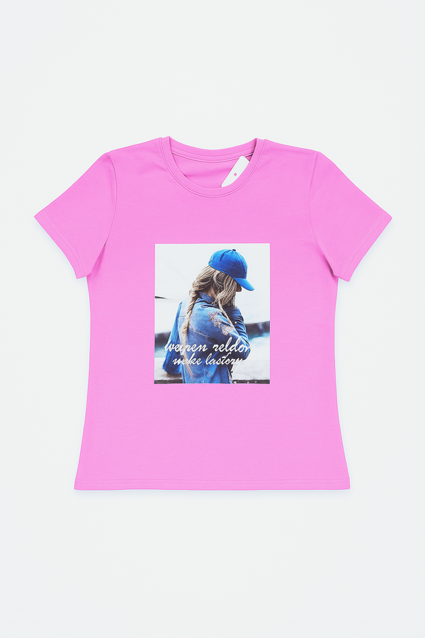Trendy Pink Girls' T-Shirt – Stylish Graphic Print
